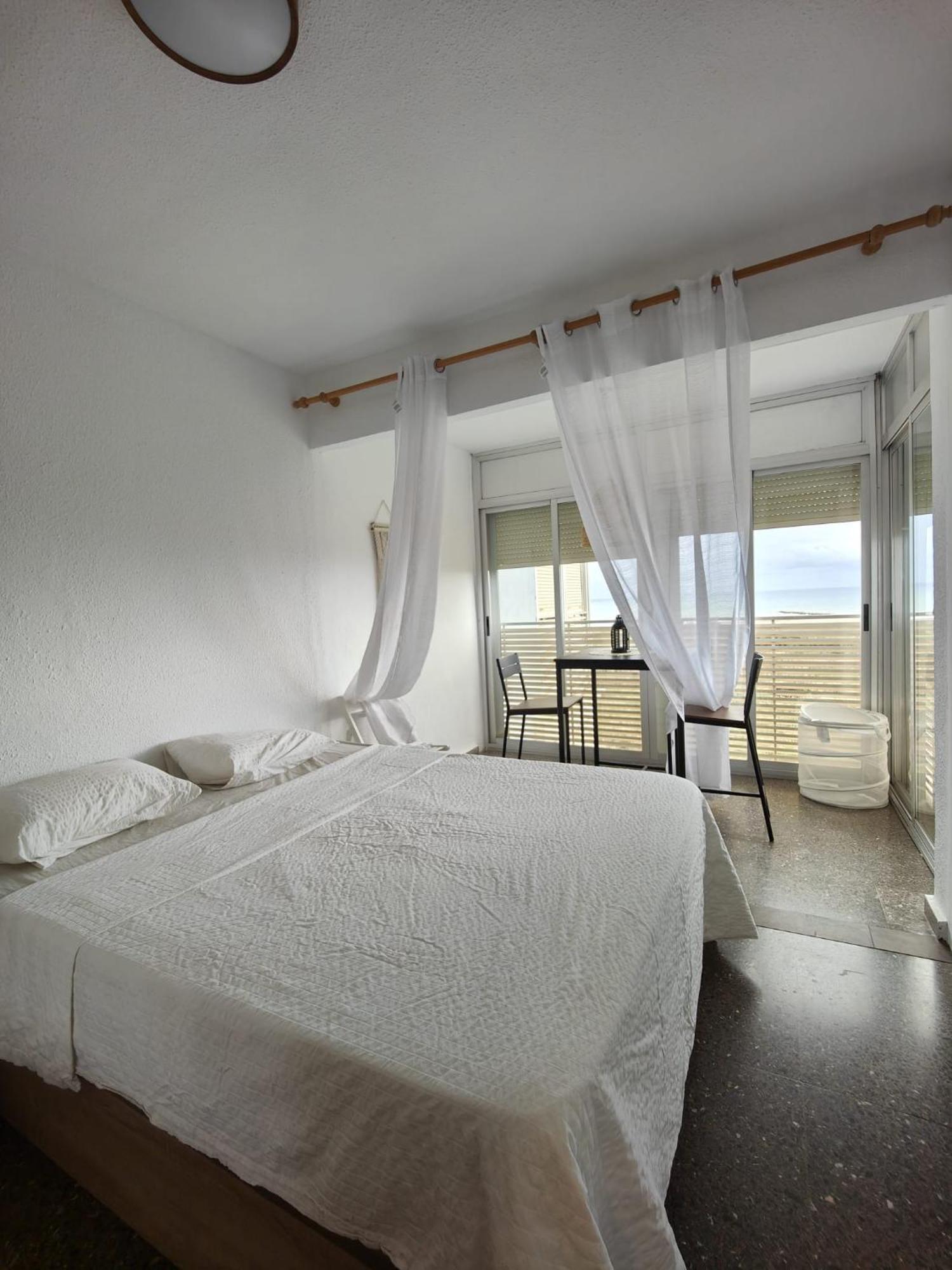 Precioso Apartamento Residencial Con Vistas Al Mar Пуебла де Фарналс Екстериор снимка